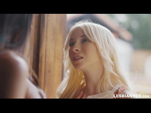 ❤️ It-tifla tiġi d-dar ftit xhur wara u tispiċċa tiekol il-pussy tal-stema taghha ❤️❌ Video tal-ħakk f'mt.rexporn-com.ru